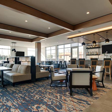 Отель Hyatt House Ок-Брук Экстерьер фото