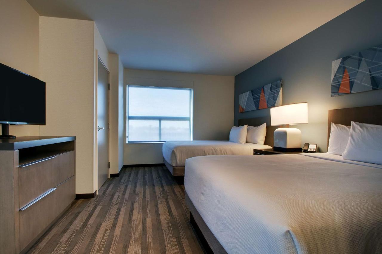 Отель Hyatt House Ок-Брук Экстерьер фото